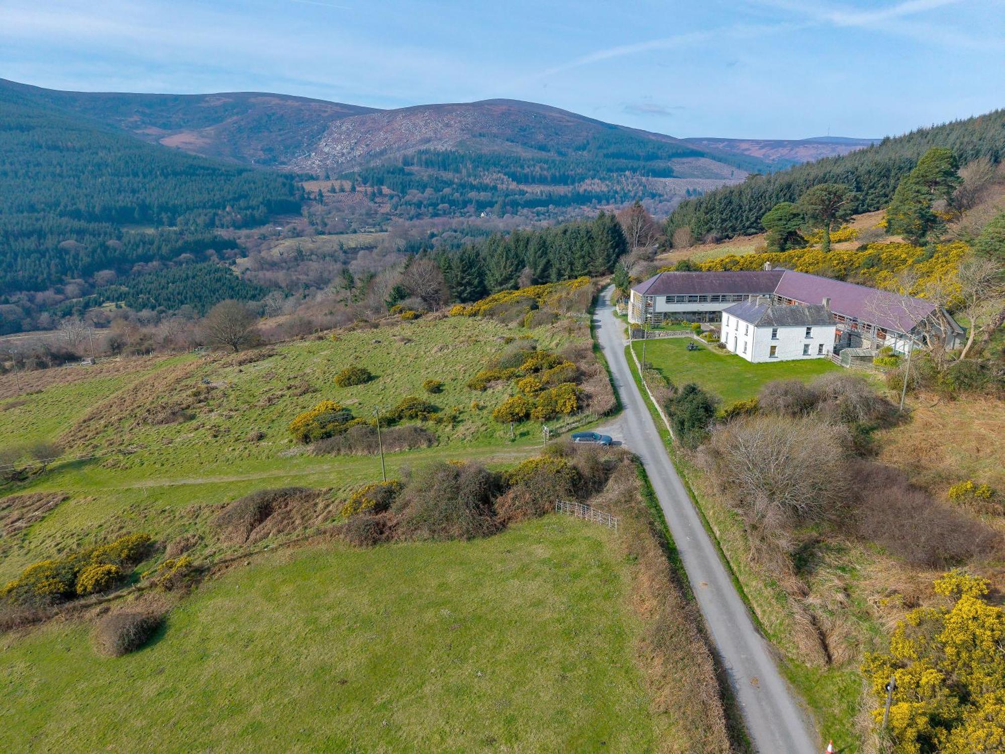 Knockree Hostel Енніскеррі Екстер'єр фото